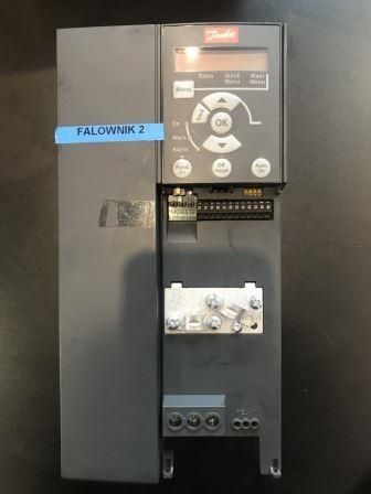 Rozległe uszkodzenia falownika Danfoss