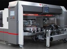 Uszkodzony moduł CPU maszyny do opakowań BOBST